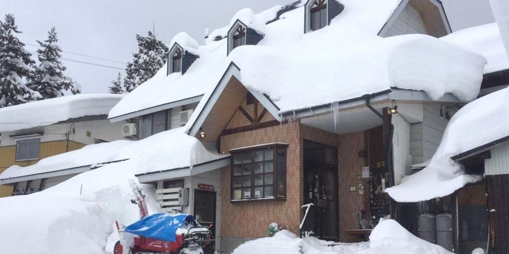 Отель Miyashitaya Iiyama Экстерьер фото